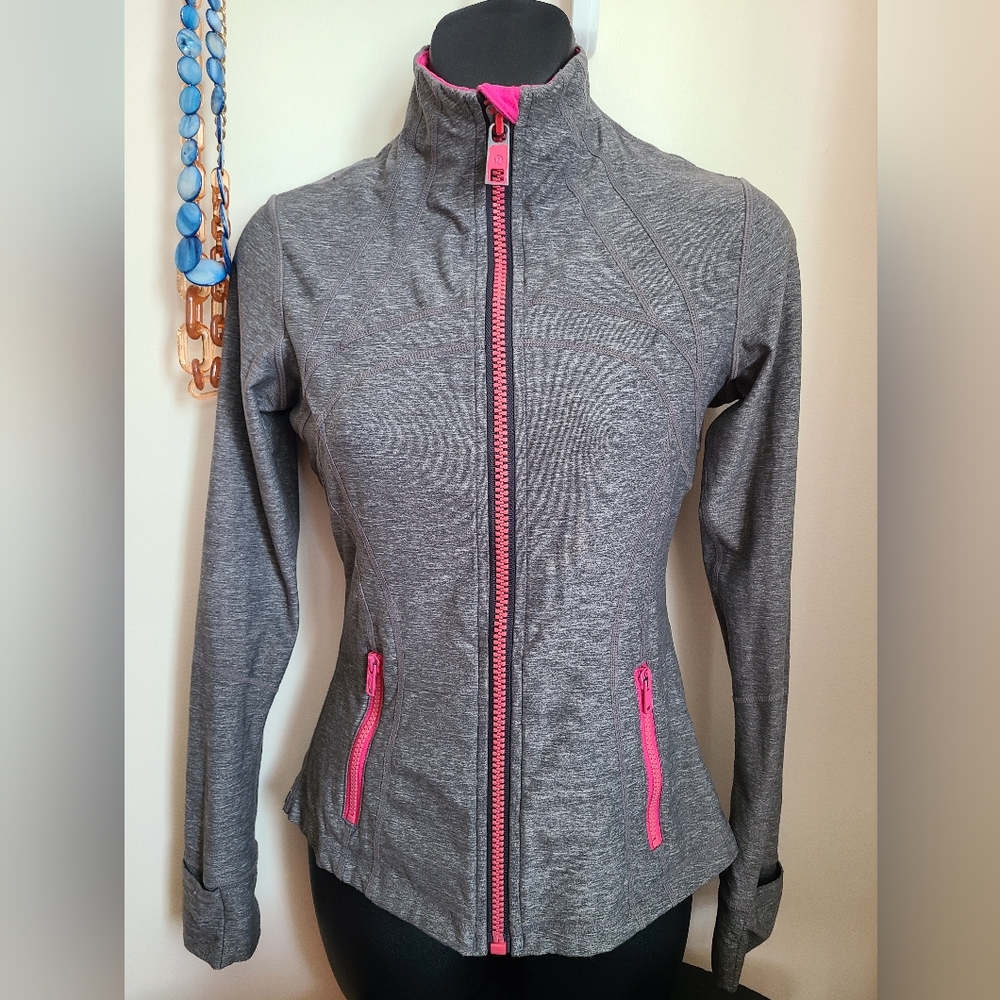 🌟Lululemon Define Jacket Magenta & Heather Grey Size 4 - 16" P2P